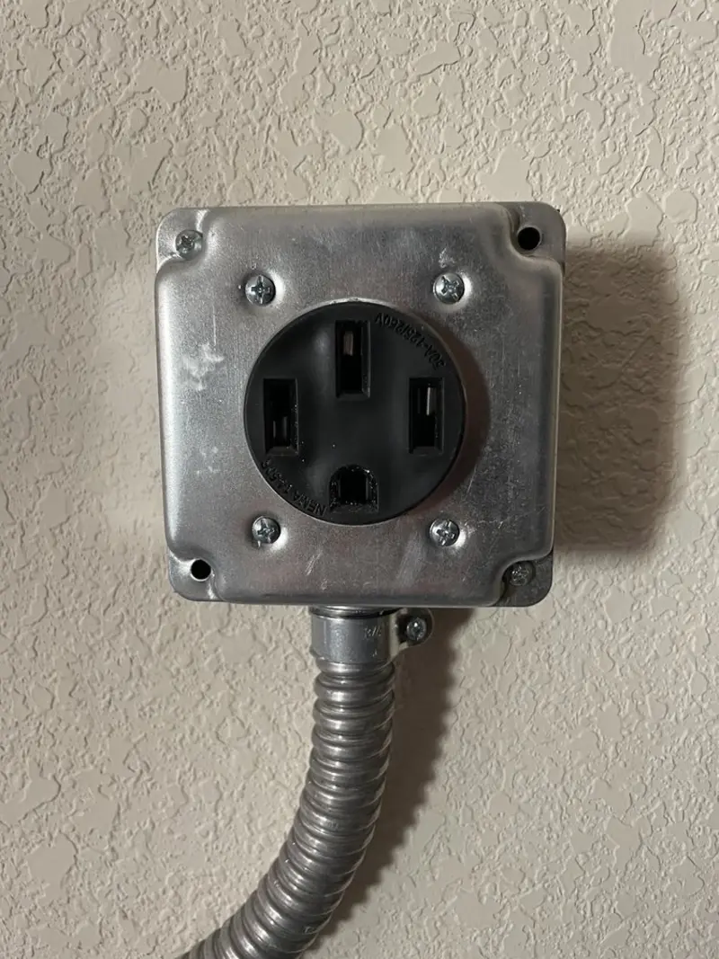 NEMA 14-50 outlet installed for Electrical Panel Upgrade in Aloha